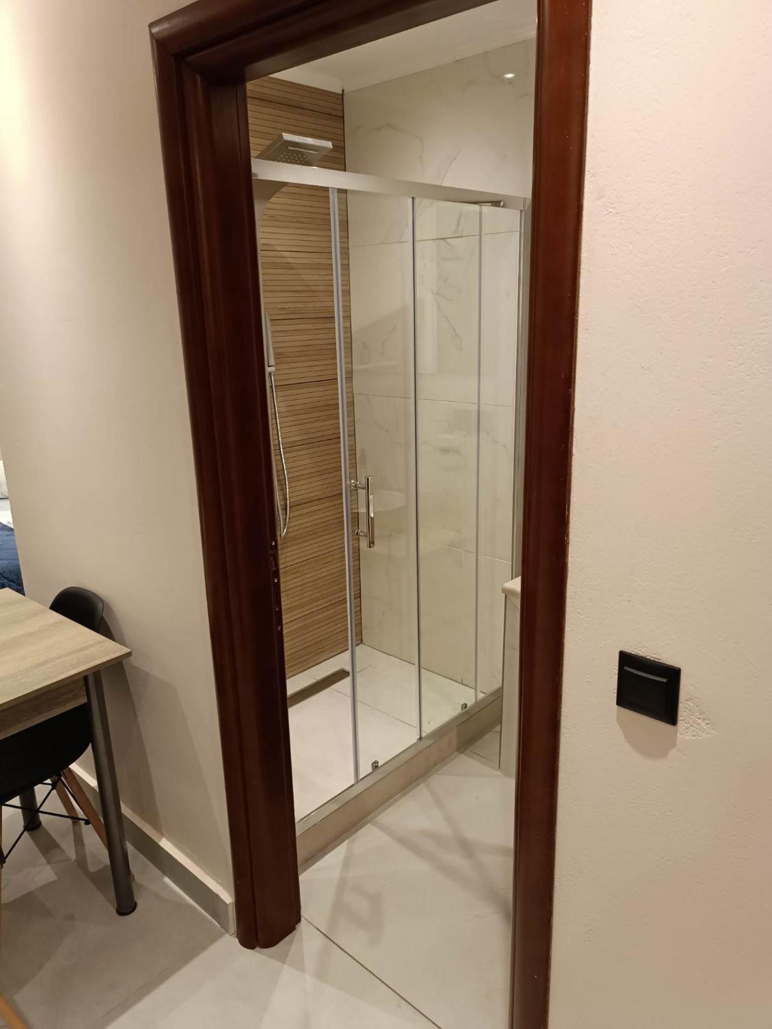 Newly Renovated Apartment Next To The Port Mantouki Екстериор снимка