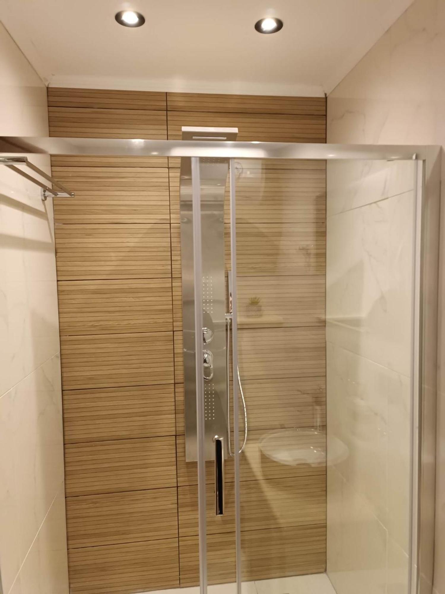 Newly Renovated Apartment Next To The Port Mantouki Екстериор снимка